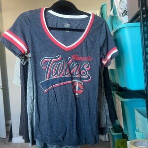 MLB Minnesota twins Womens short sleeve top small